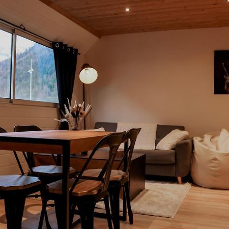 Ambiance Montagne, A Deux Pas De La Gare Appartement Cluses Buitenkant foto